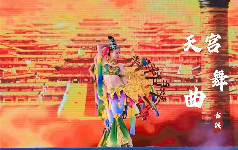 開(kāi)場(chǎng)舞蹈《敦煌飛天舞》