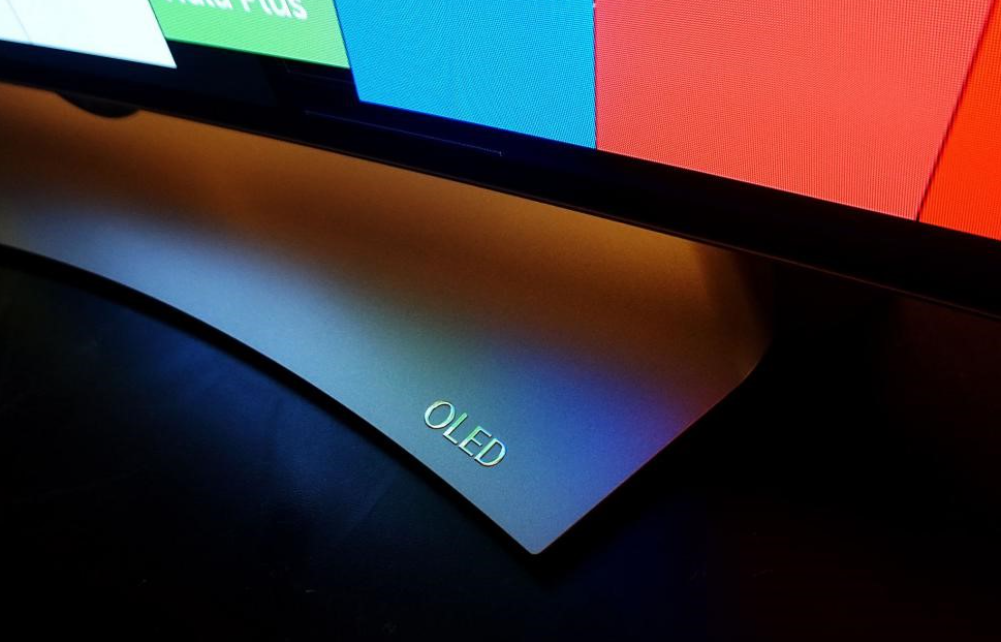 uled和oled的區(qū)別是什么?各有什么特點(diǎn)