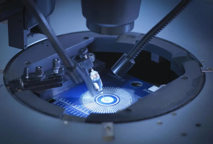 光刻機(jī)和蝕刻機(jī)有什么區(qū)別